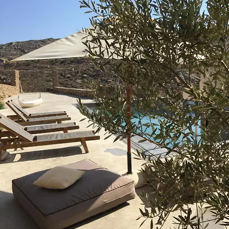 Aviola Mykonos * فتيليا