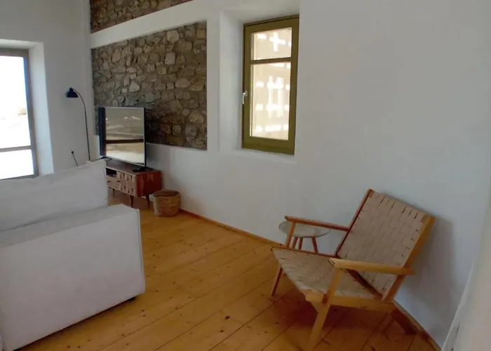 Aviola Mykonos * Ftelia (Mykonos)