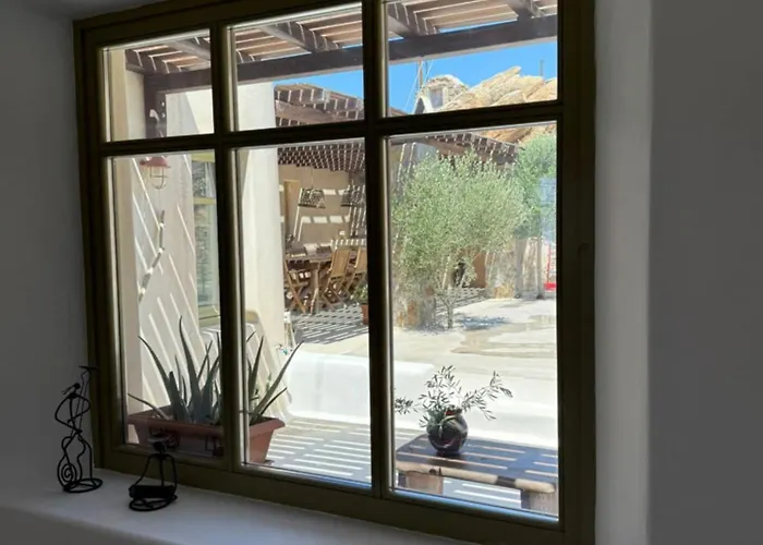 Aviola Mykonos Villa