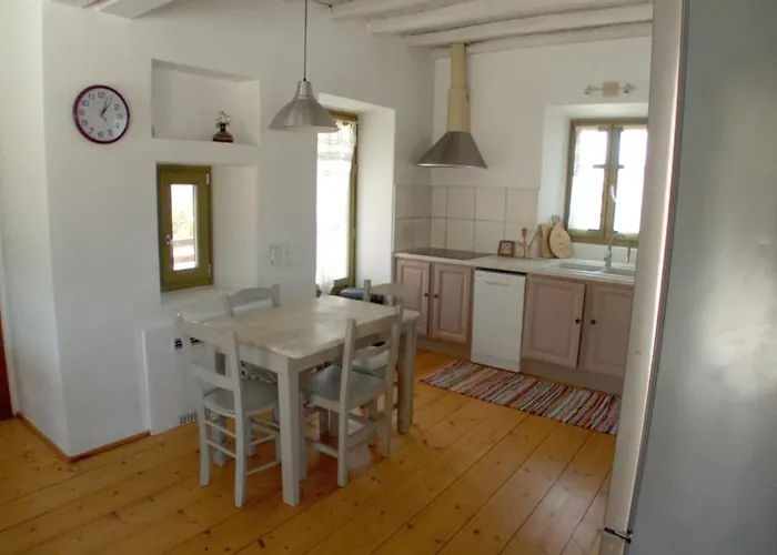 Aviola Mykonos * Ftelia (Mykonos)